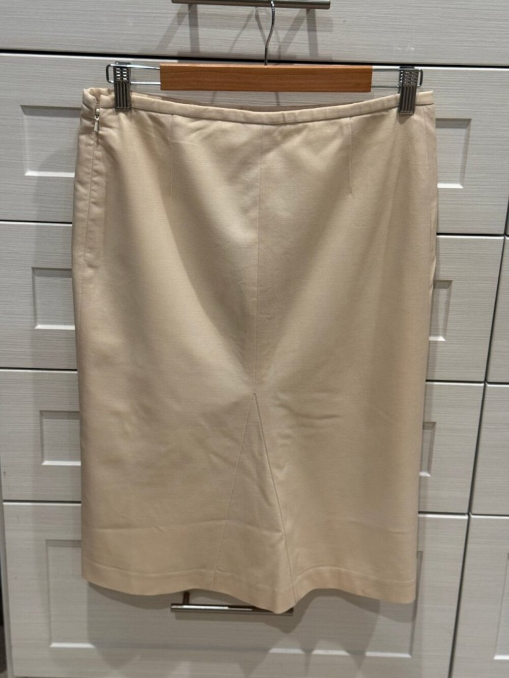 Theory Cream Wool Blend Pencil Skirt Size 6 Lined Side Zip Back Vent
